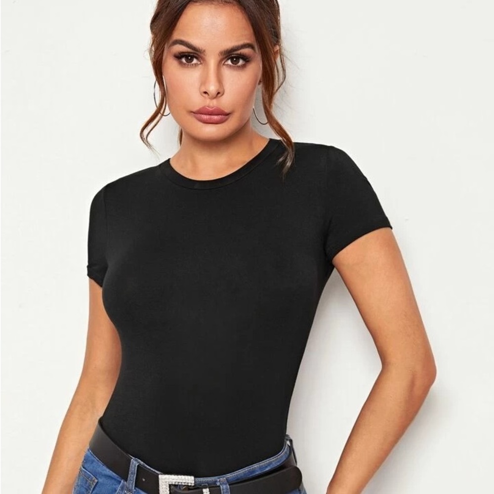 LAST CHANCE | Black Slim Fit Tee